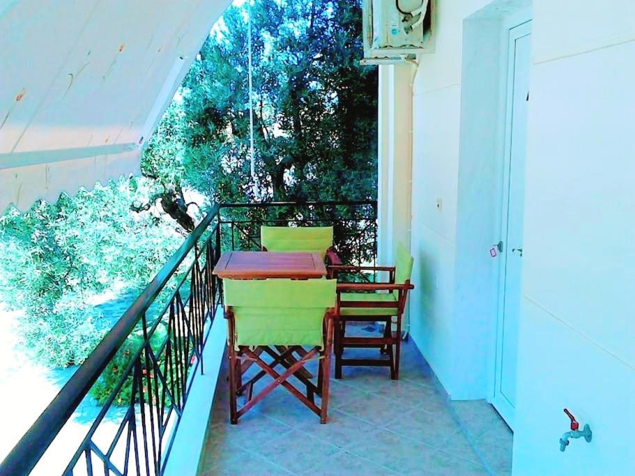 Giorgos Apartments. Skála Foúrkas Екстериор снимка