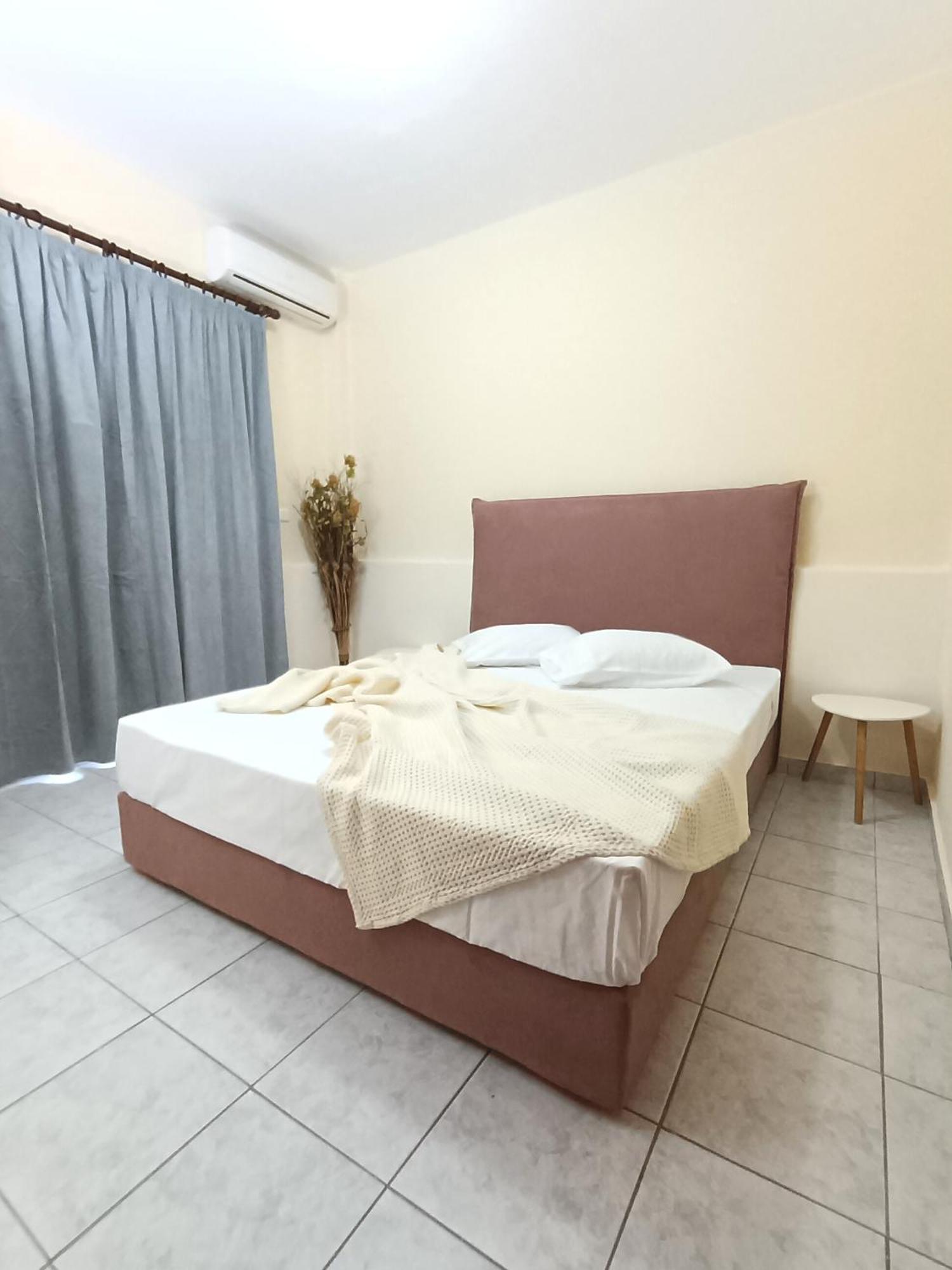 Giorgos Apartments. Skála Foúrkas Екстериор снимка
