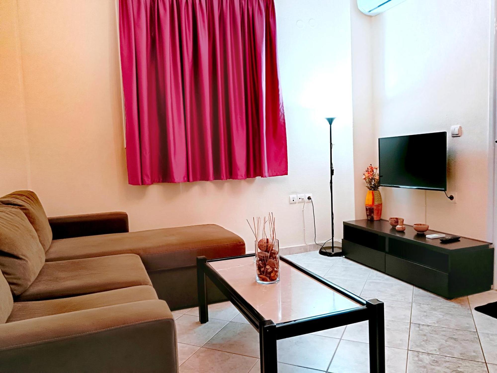 Giorgos Apartments. Skála Foúrkas Екстериор снимка