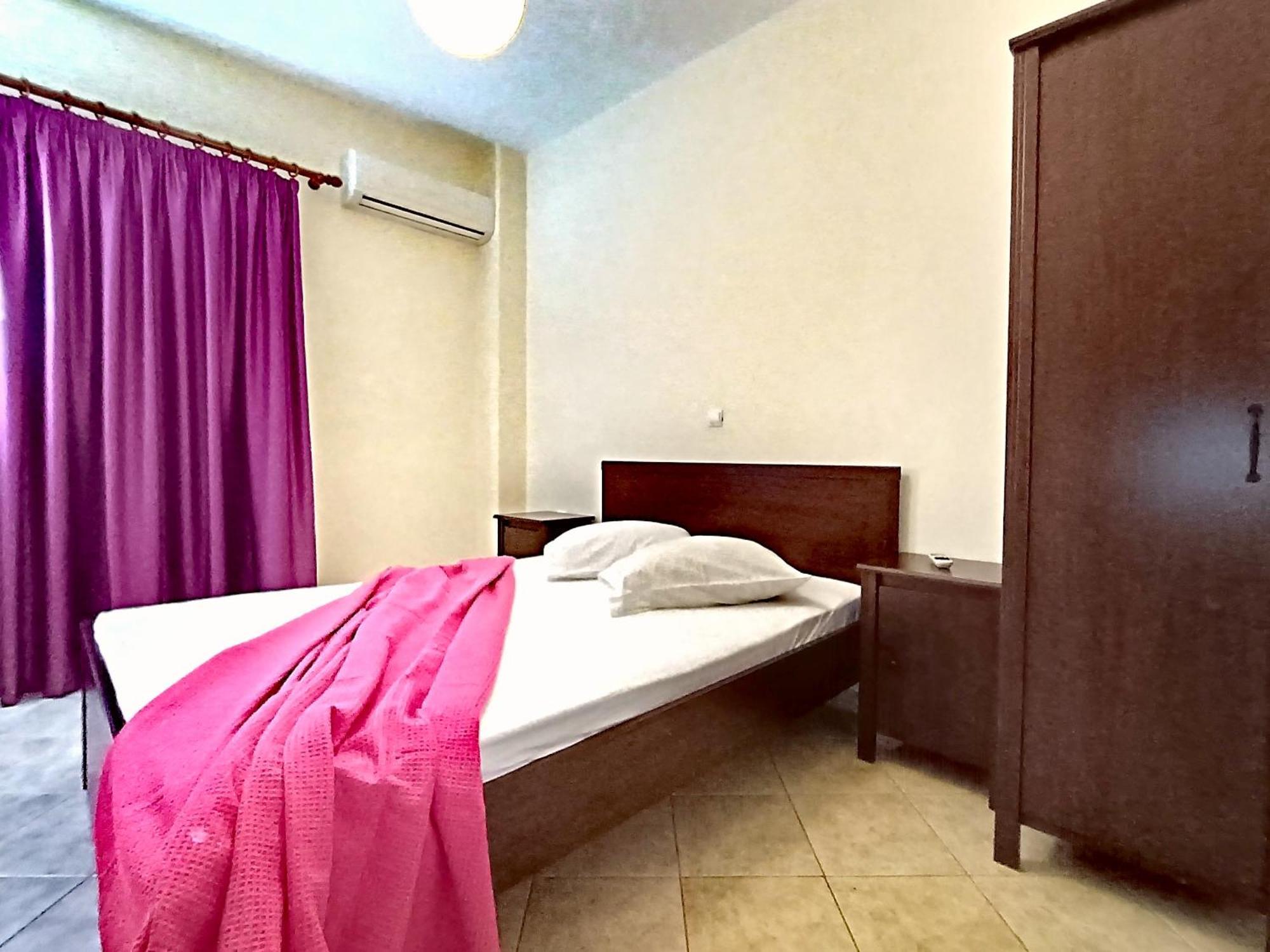 Giorgos Apartments. Skála Foúrkas Екстериор снимка