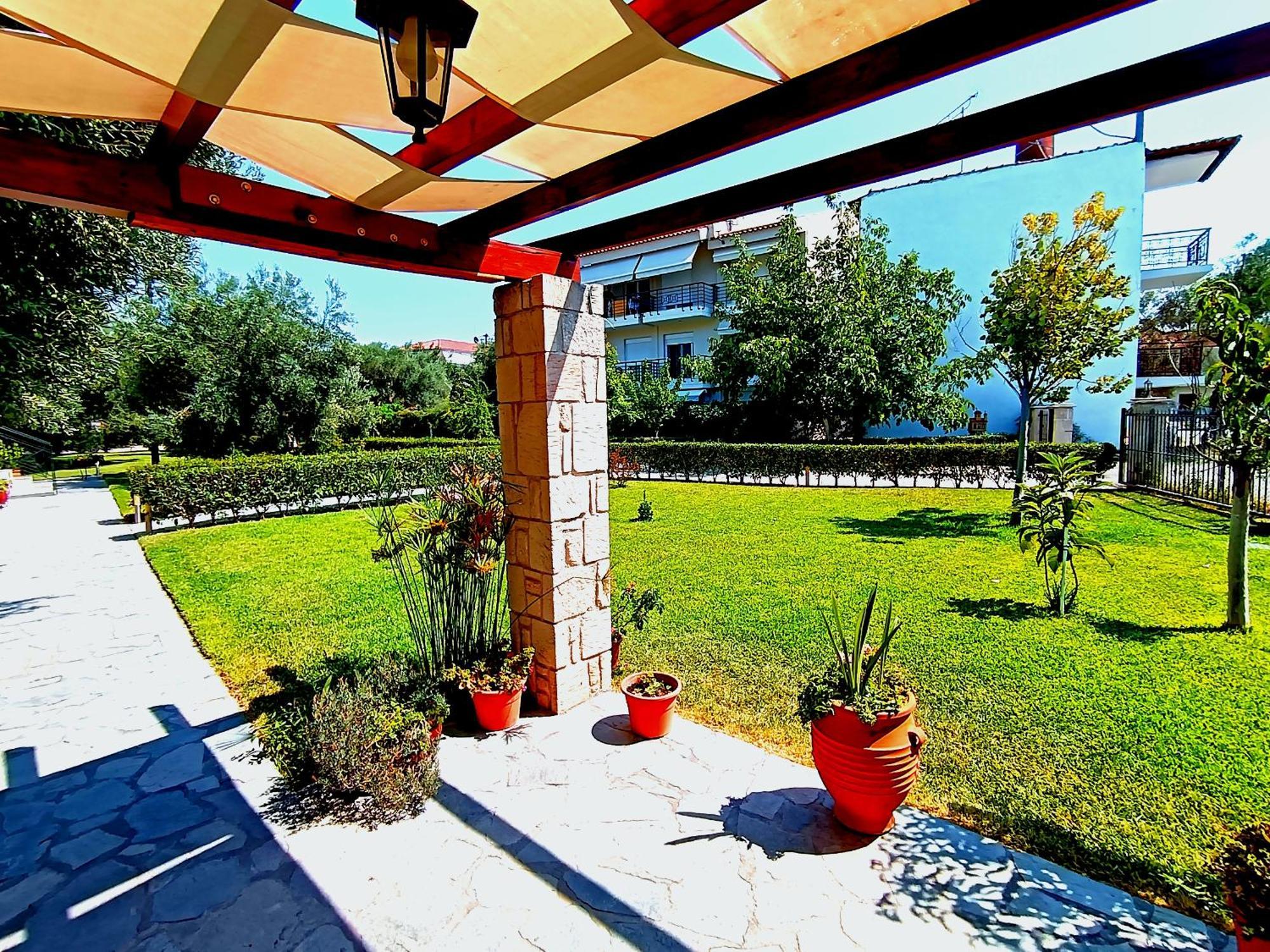 Giorgos Apartments. Skála Foúrkas Екстериор снимка