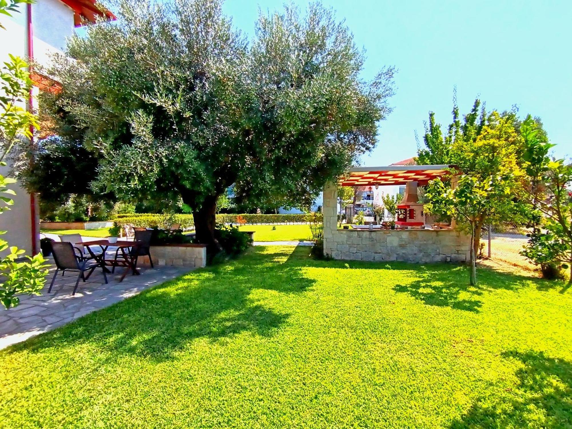 Giorgos Apartments. Skála Foúrkas Екстериор снимка